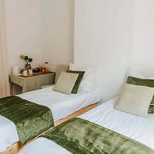 https://ambiorix-residence.brusselshotelsbook.com